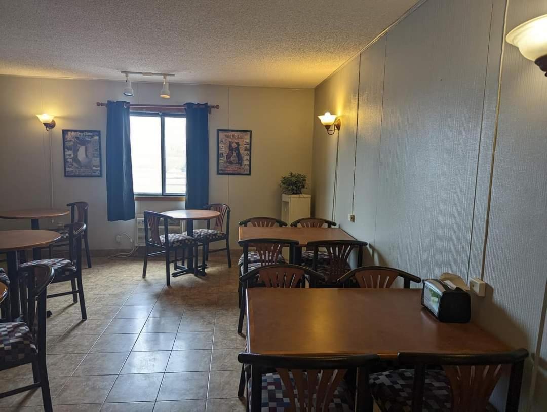 קודי Beartooth Inn מראה חיצוני תמונה